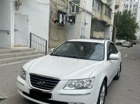 Hyundai Sonata 2009