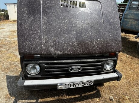 LADA (VAZ) Niva 2006