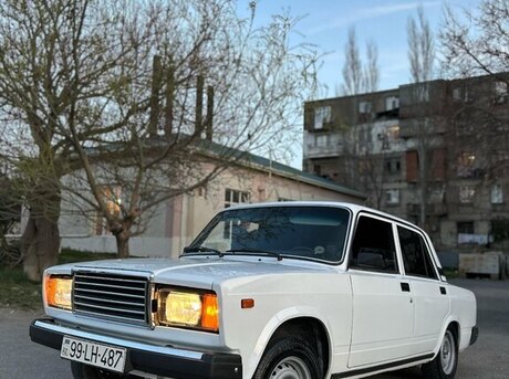 LADA (VAZ) 2107 2010
