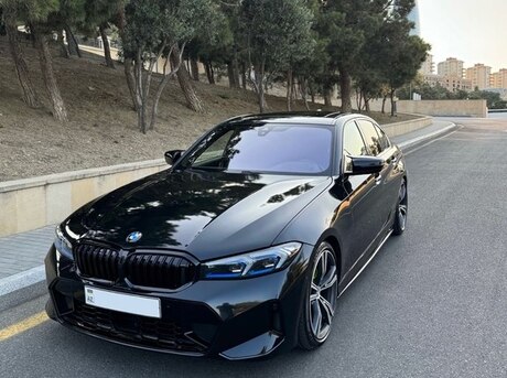 BMW 330 2019