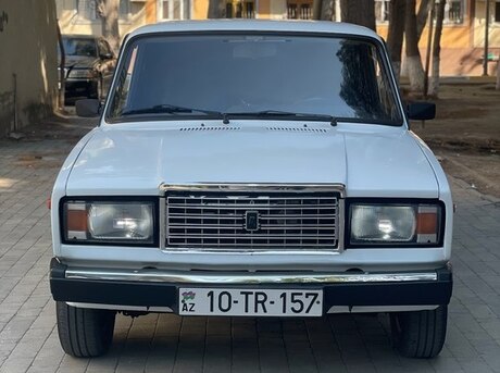 LADA (VAZ) 2107