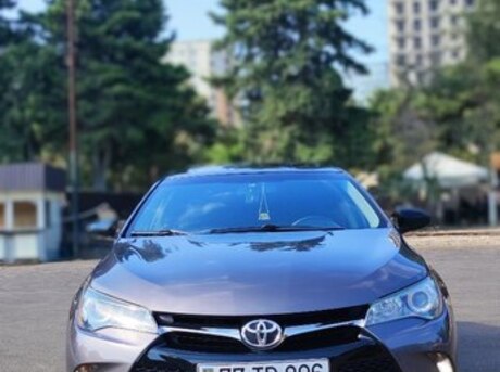 Toyota Camry 2016