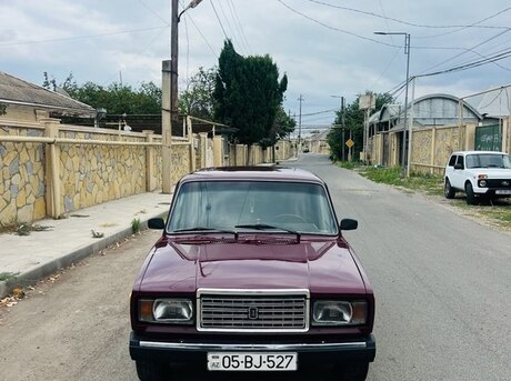LADA (VAZ) 2107 2005
