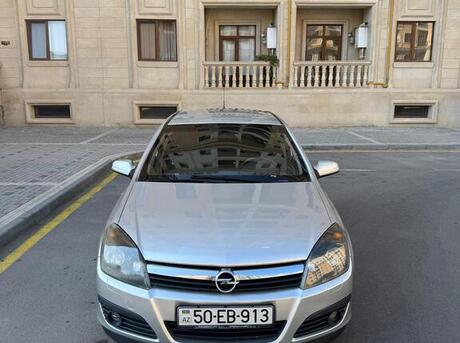 Opel Astra 2007