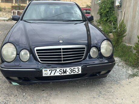 Mercedes E 220 1999