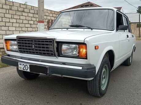LADA (VAZ) 2107 2011