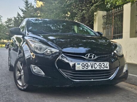 Hyundai Elantra 2013