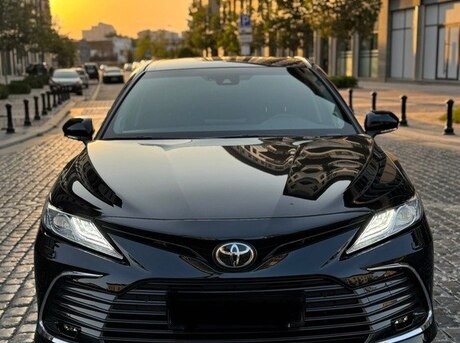 Toyota Camry 2024