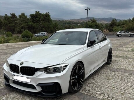 BMW 328 2015