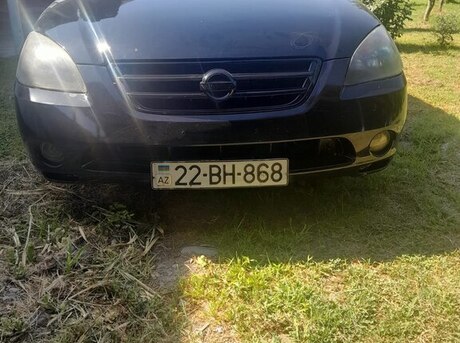 Nissan Altima