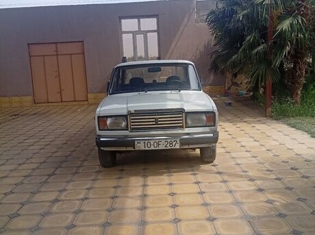 LADA (VAZ) 2107 2005