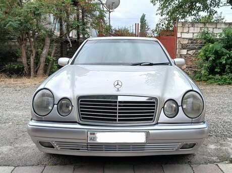Mercedes E 240 1997