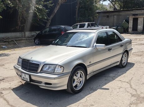 Mercedes C 200 1999