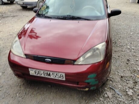 Ford Focus 2000