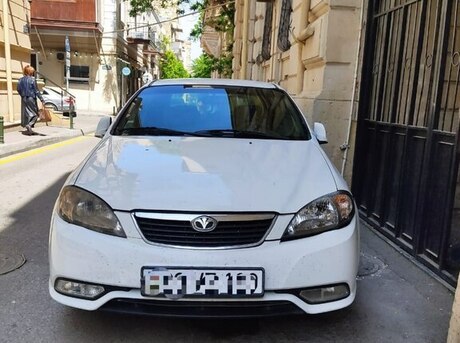Daewoo Gentra 2014