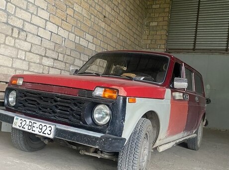 LADA (VAZ) Niva 1984