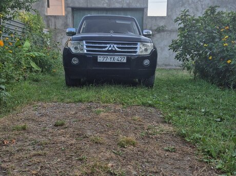 Mitsubishi Pajero 2007