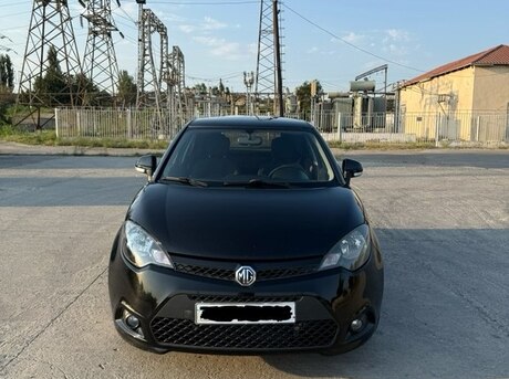 MG 3 2012