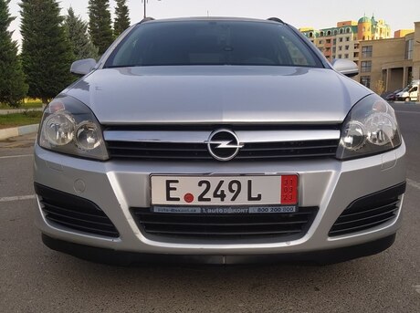 Opel Astra 2005