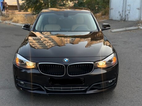 BMW 328 GT 2015