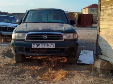 Mazda  2001