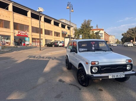 LADA (VAZ) Niva 2013