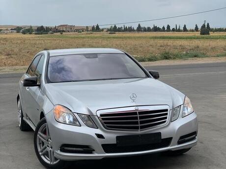 Mercedes E 220 2011