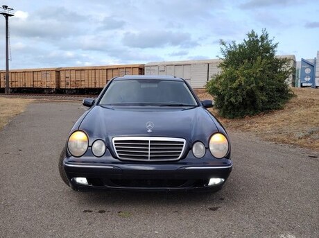Mercedes E 240 1999