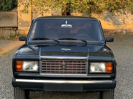 LADA (VAZ) 2107 2010
