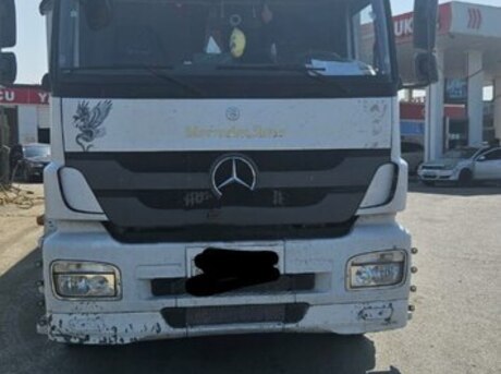 Mercedes Axor 1829 2010