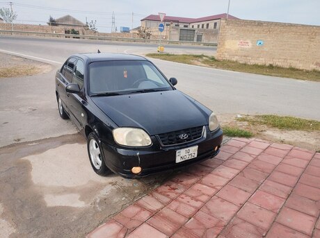 Hyundai Accent 2004