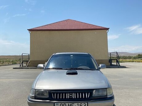 Opel Astra 1992