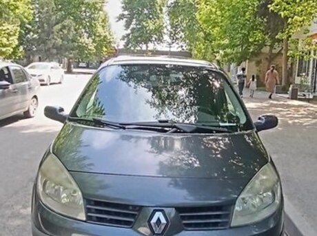 Renault Grand Scenic 2005