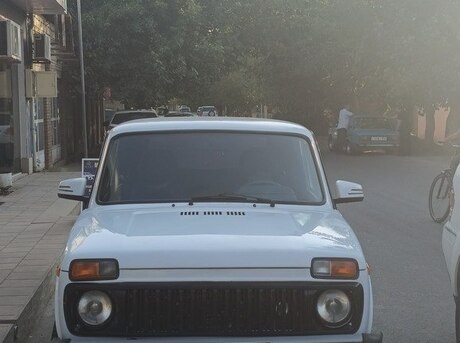 LADA (VAZ) Niva
