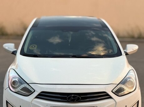 Hyundai i40 2012