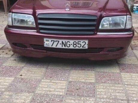 Mercedes C 180