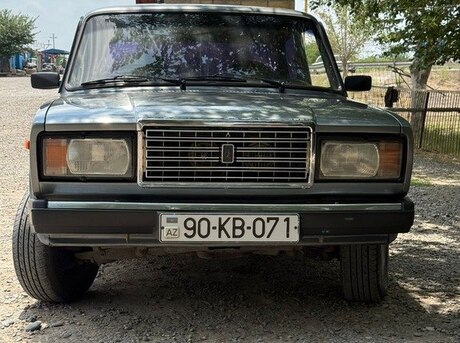 LADA (VAZ) 2107