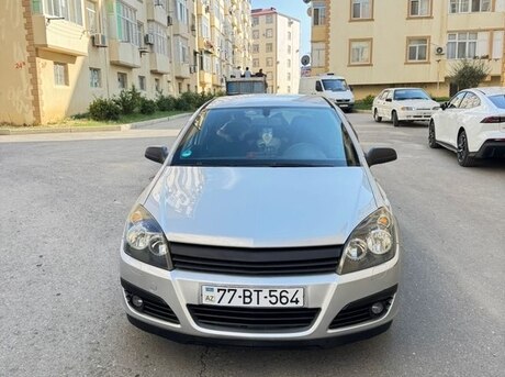 Opel Astra 2004