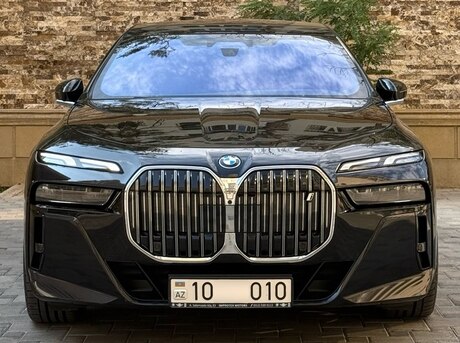 BMW i7 2022