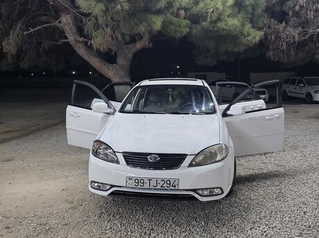 Daewoo Gentra 2014