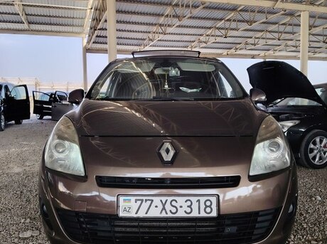 Renault Grand Scenic 2010
