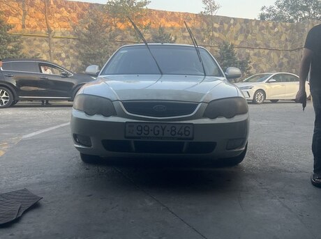 Kia Shuma 2003