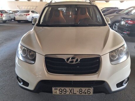 Hyundai Santa Fe 2011