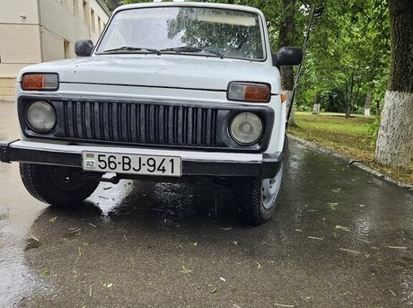 LADA (VAZ) Niva 2006