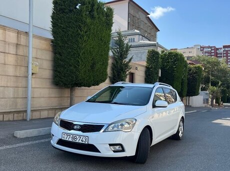 Kia Ceed 2011