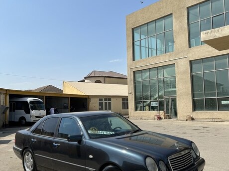 Mercedes E 230 1996