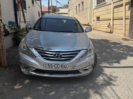Hyundai Sonata 2012