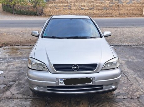 Opel Astra 1998