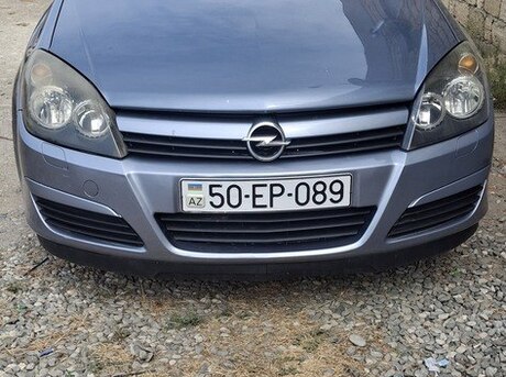 Opel Astra 2004