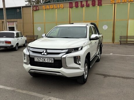 Mitsubishi L200 2022